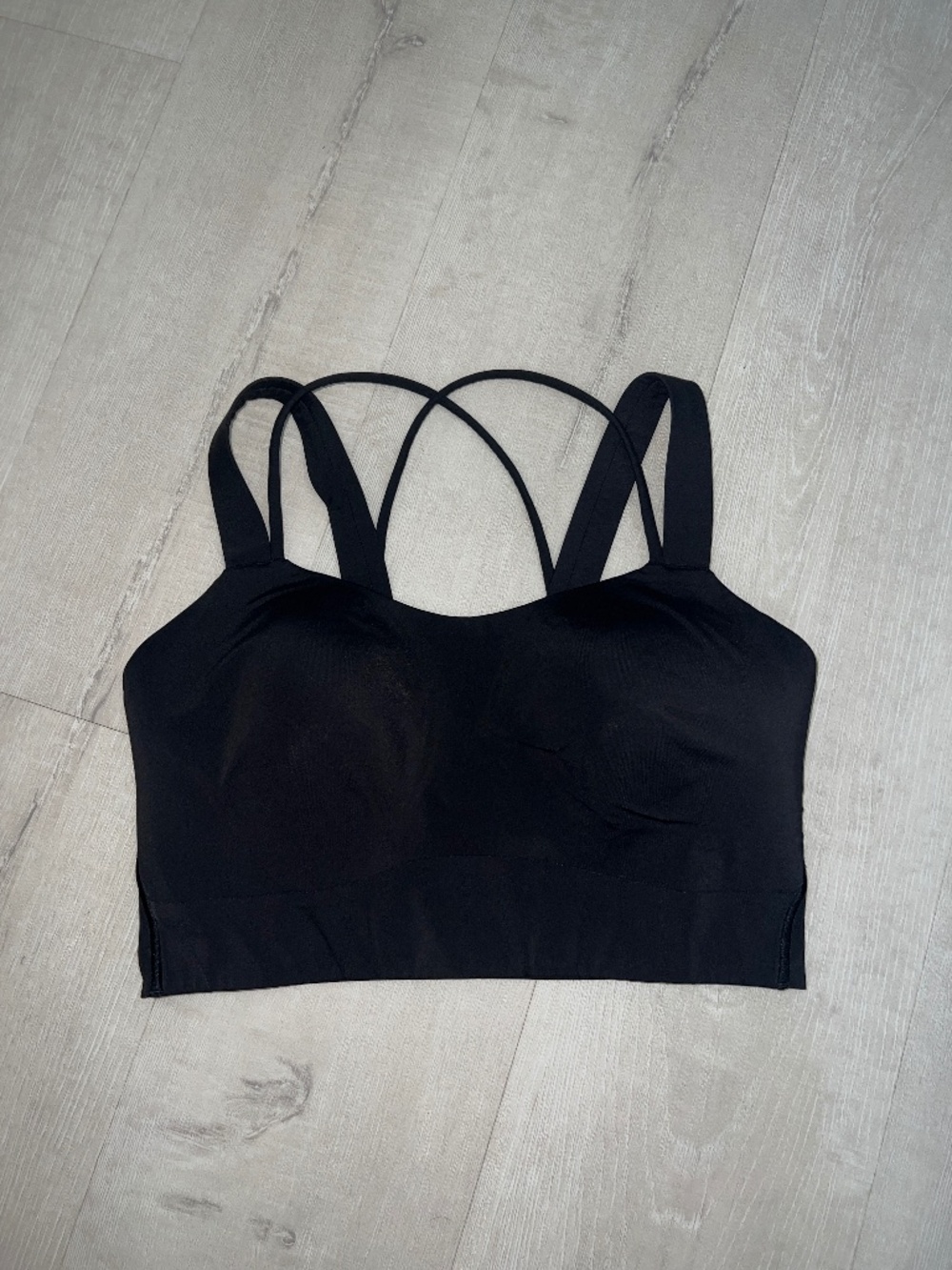 Lululemon Like a Cloud Longline Sports Bra D/DD Support in Black Size 8